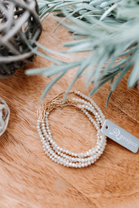 Glass Beaded Bracelet Set In Shimmering Ivory