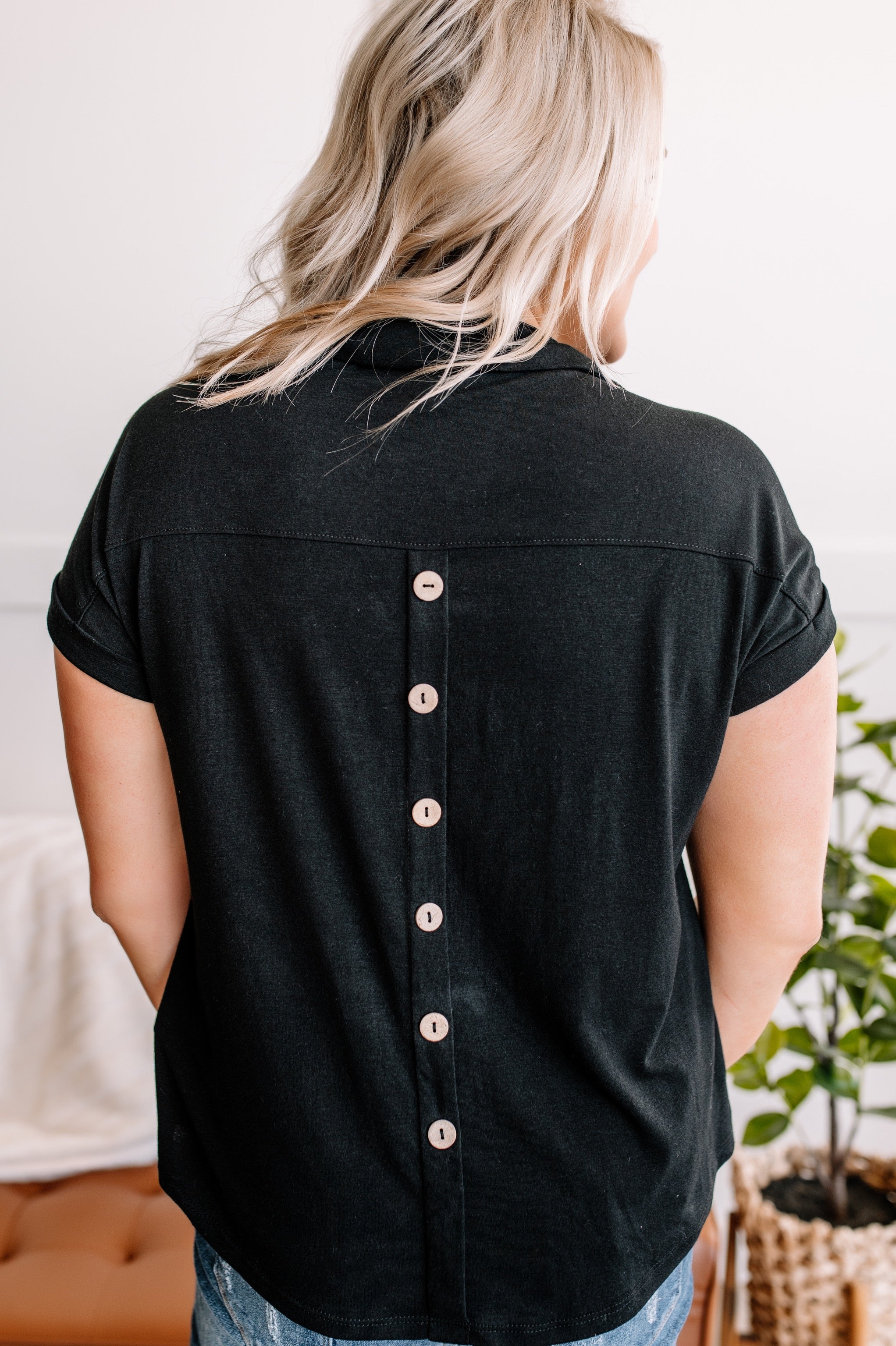 Back To You Collared Gabby Button Back Top In Black