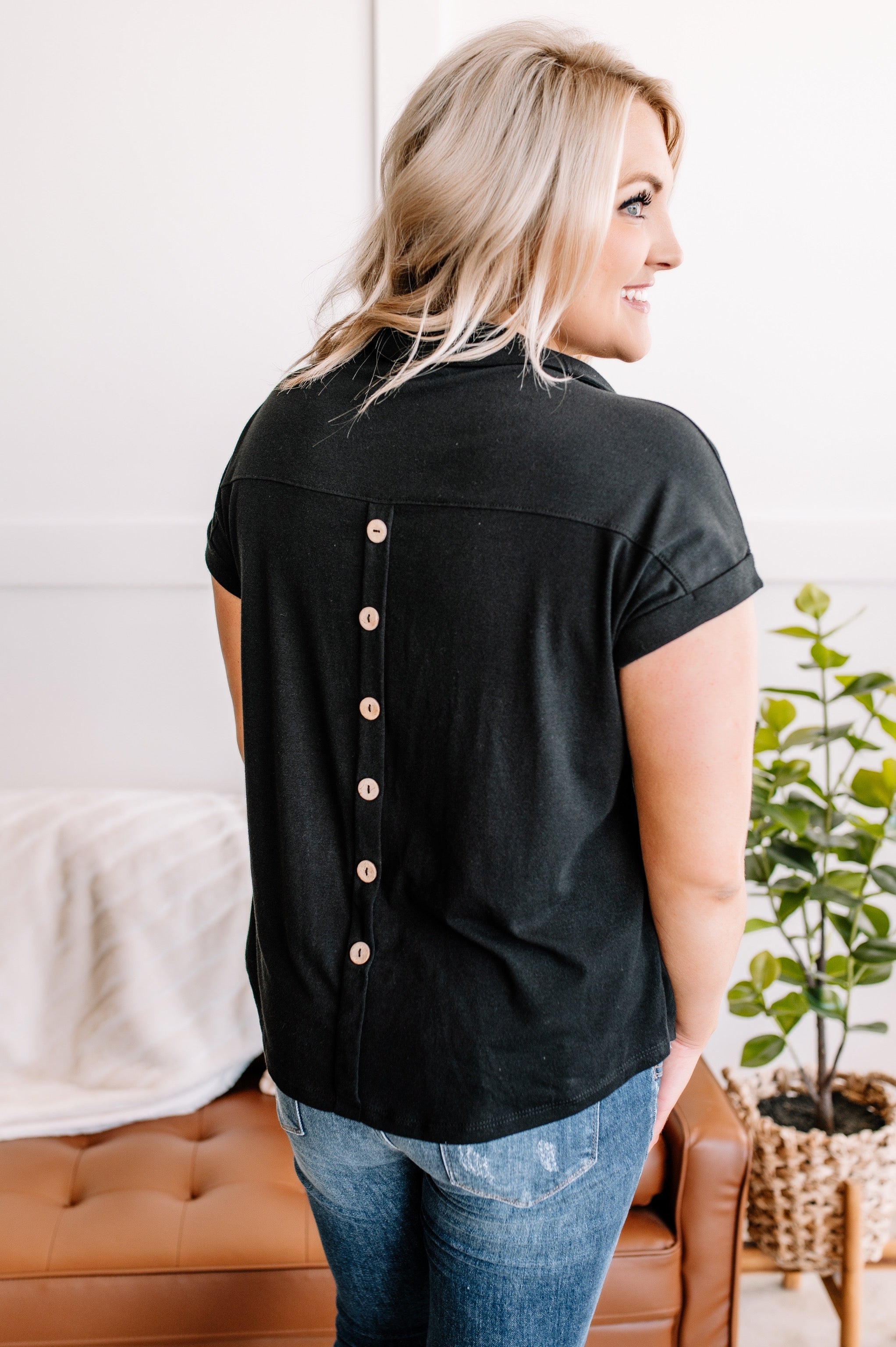 Back To You Collared Gabby Button Back Top In Black