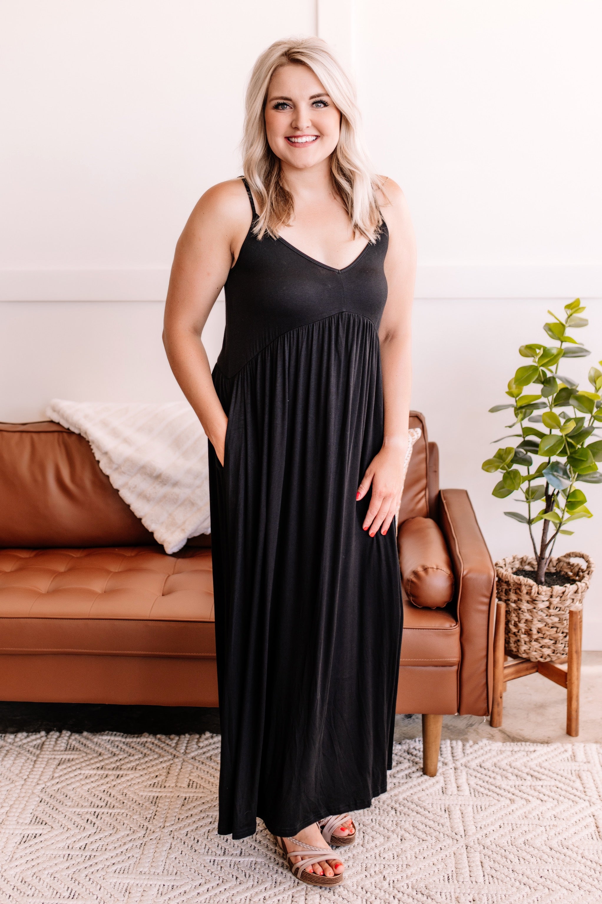 Be Enviable Maxi Dress In Black