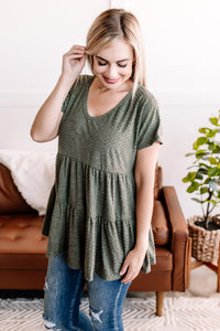 Second Glances Swiss Dot Top In Evergreen