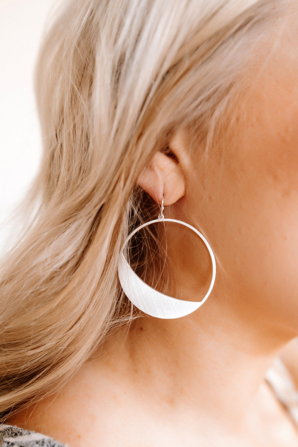 Circle Around Earrings In Matte Silver